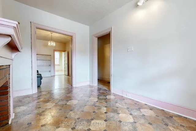 Additional image 15 of 839 Shaw St