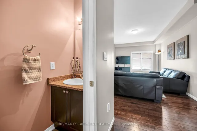 Additional image 5 of 121 Bankfield Cres