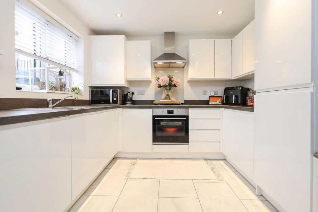 Additional image 18 of Ambassador Avenue, BIRMINGHAM, West Midlands, B31