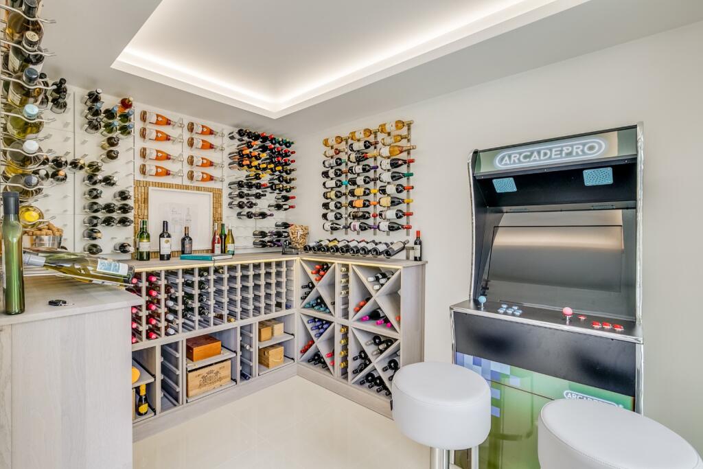 Additional image 16 of Stonemead, Welwyn Garden City, Hertfordshire, AL8 7LX