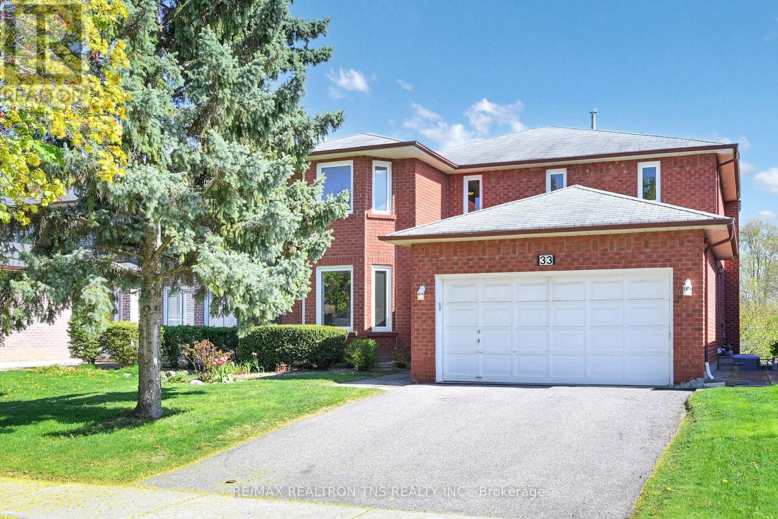 33 SOMERSET CRESCENT|Richmond Hill (Observatory), Ontario L4C8N5