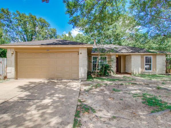 10402 Eagle Glen Dr, Houston, TX 77041