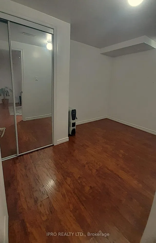 Additional image 4 of 33 Hatton Crt