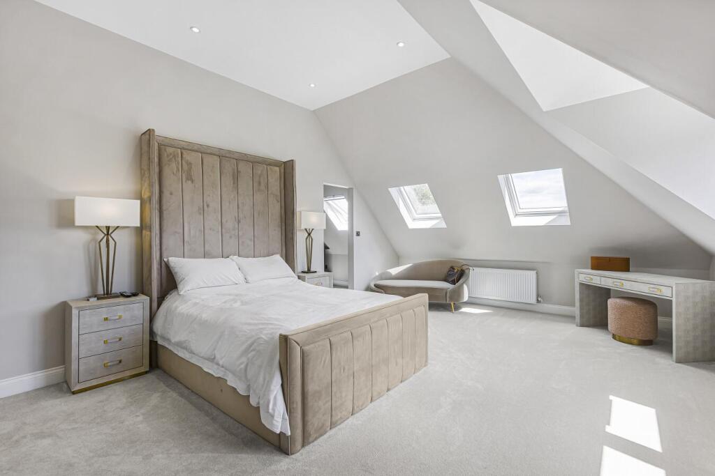 Additional image 16 of The Grove, Brookmans Park , Herts