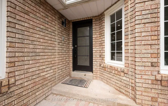 Additional image 3 of 68 Blackwell Pl