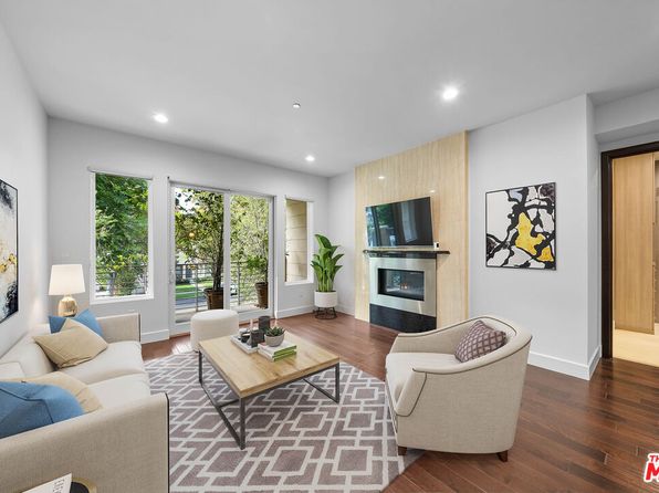 1318 Roxbury Dr, Los Angeles, CA