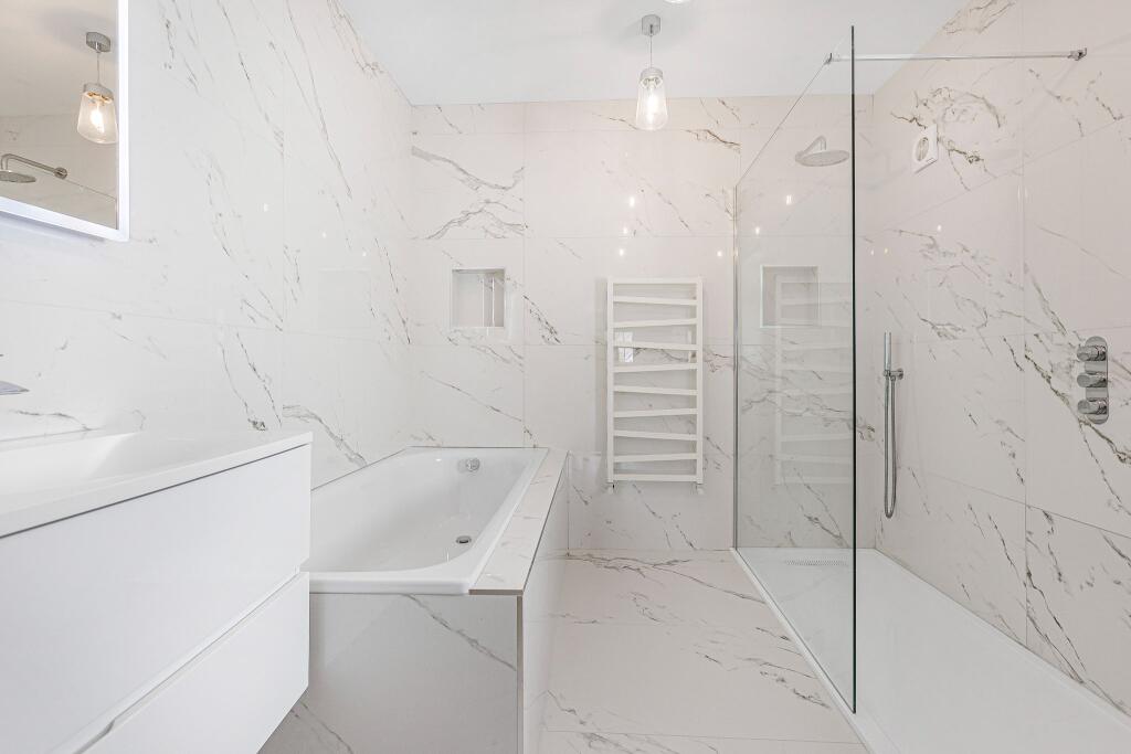 Additional image 21 of Pine Grove, Brookmans Park, AL9