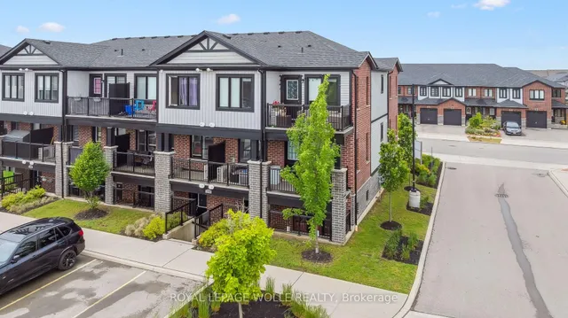 Additional image 27 of 170 Rochefort St Unit A