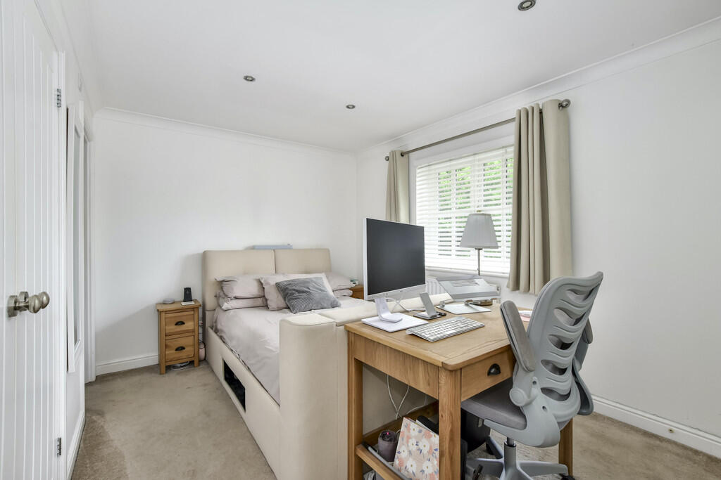 Additional image 4 of Minister Court, St. Albans