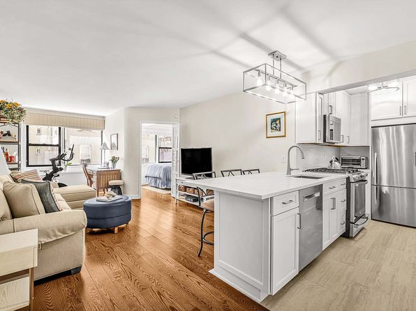 220 E 67th St, New York, NY 