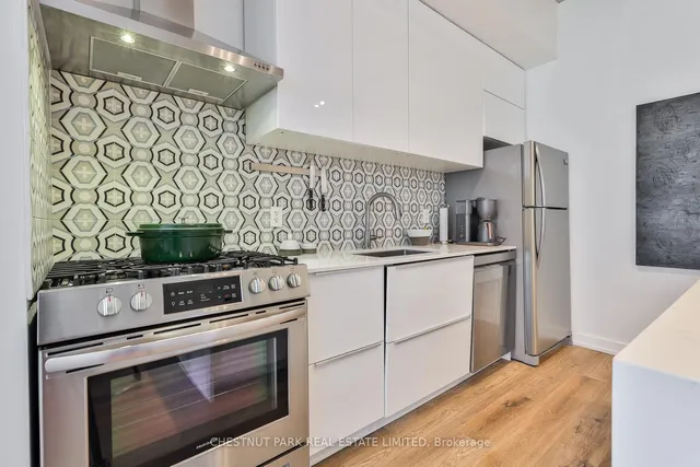 Additional image 6 of 60 Bathurst St Unit 211