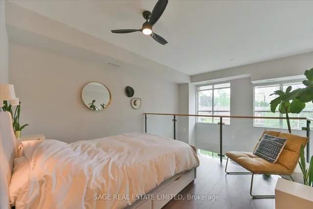 Additional image 24 of 500 Sherbourne St Unit 219