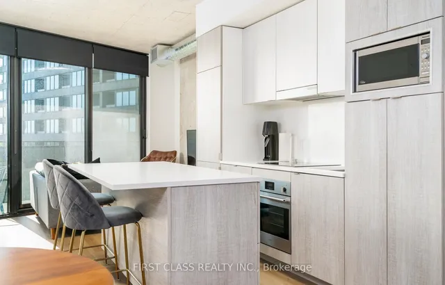 Additional image 7 of 21 Lawren Harris Sq Unit 416