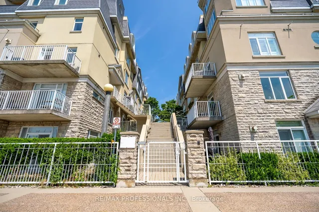 Additional image 28 of 36 Stadium Rd Unit 562