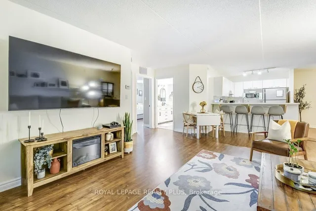 Additional image 18 of 2030 Cleaver Ave Unit 201