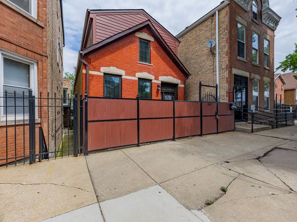 2012 W Coulter St, Chicago, IL 60608
