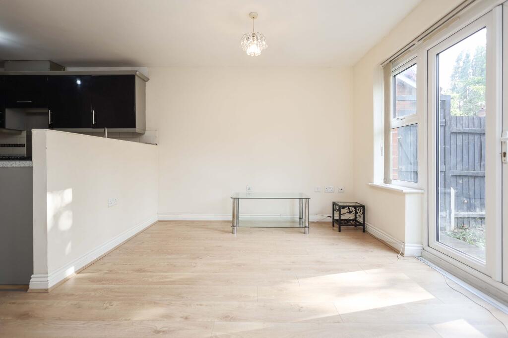 Additional image 6 of New Imperial Crescent, Springfield, B11