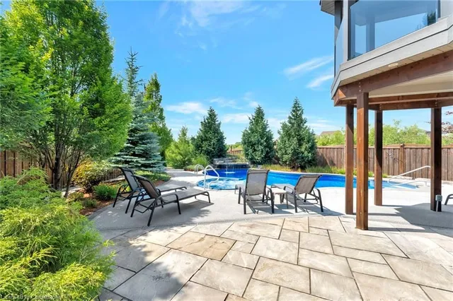 Additional image 35 of 36 Newcastle Crt