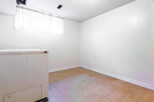 Additional image 31 of 42 Chalkfarm Dr