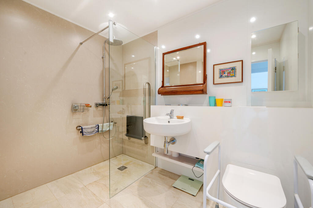 Additional image 8 of Hill Street, St. Albans, AL3