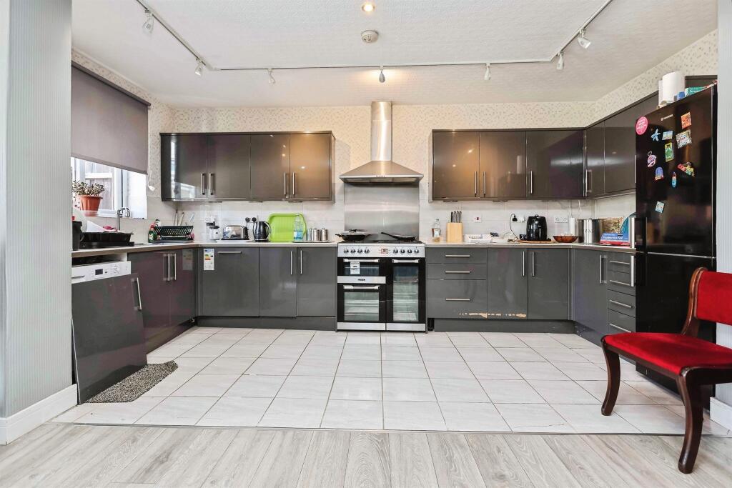 Additional image 4 of Wood End Lane, Birmingham