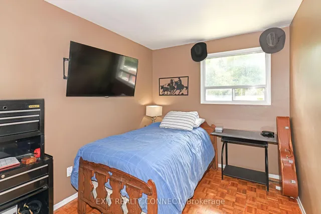 Additional image 20 of 7 Mandarin Cres