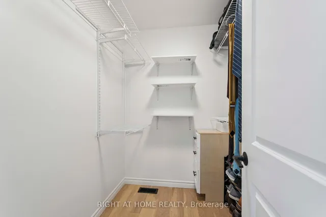 Additional image 33 of 46 Durham Rd