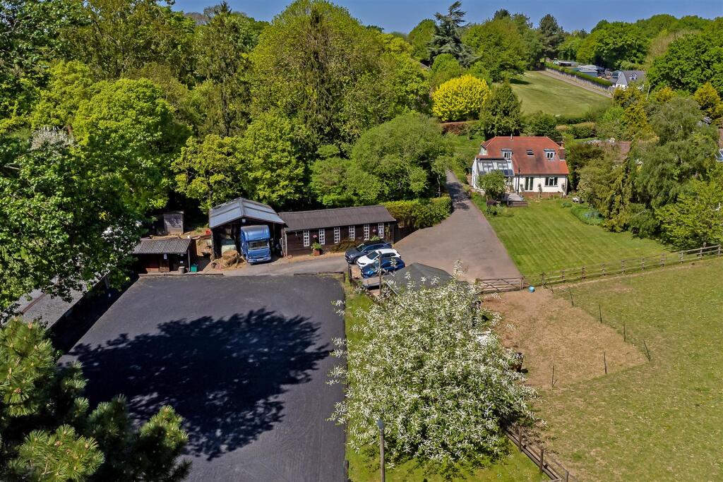 Additional image 23 of Reynards Road, Welwyn