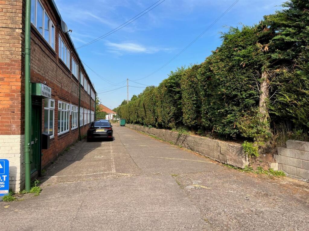 Additional image 4 of The Mill Walk, Northfield B31 4HL