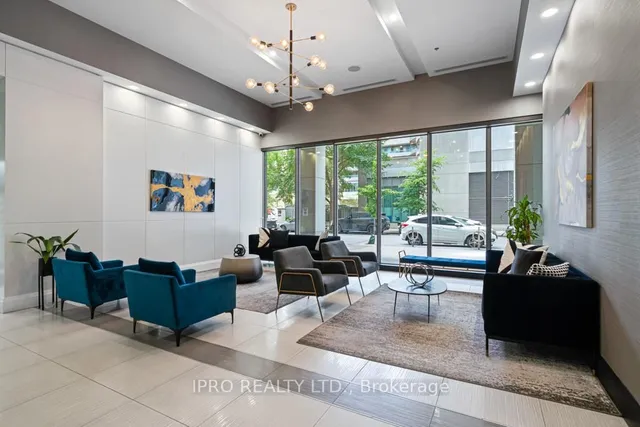Additional image 4 of 19 Grand Trunk Cres Unit 506
