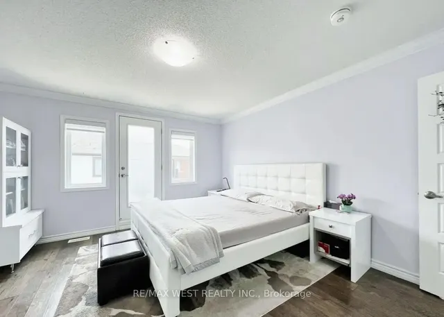 Additional image 21 of 975 Whitlock Ave Unit 20