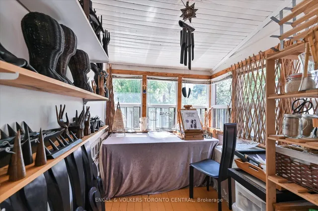 Additional image 27 of 384 Margueretta St