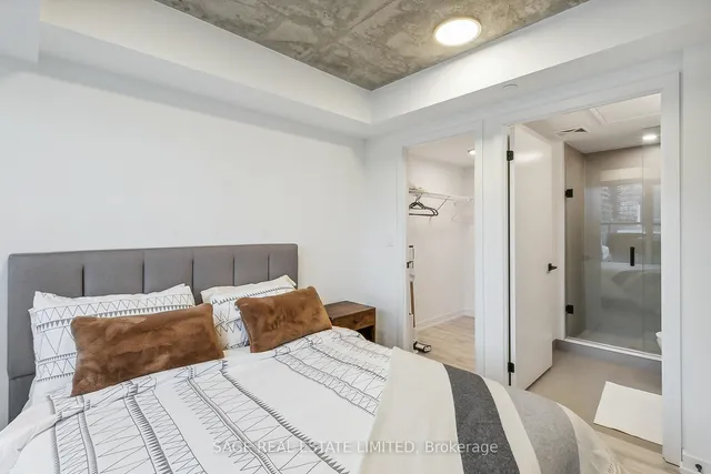 Additional image 13 of 2 Augusta Ave Unit 801