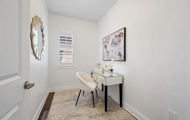 Additional image 28 of 48 Bansbury Circ