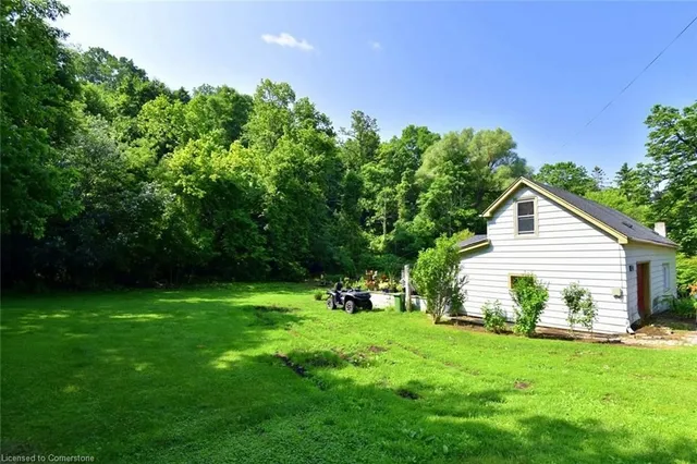 Additional image 10 of 628 Mill St