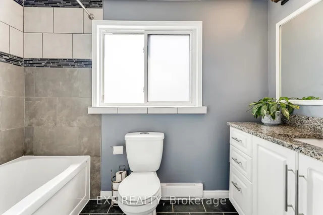 Additional image 30 of 50 Highland Cres