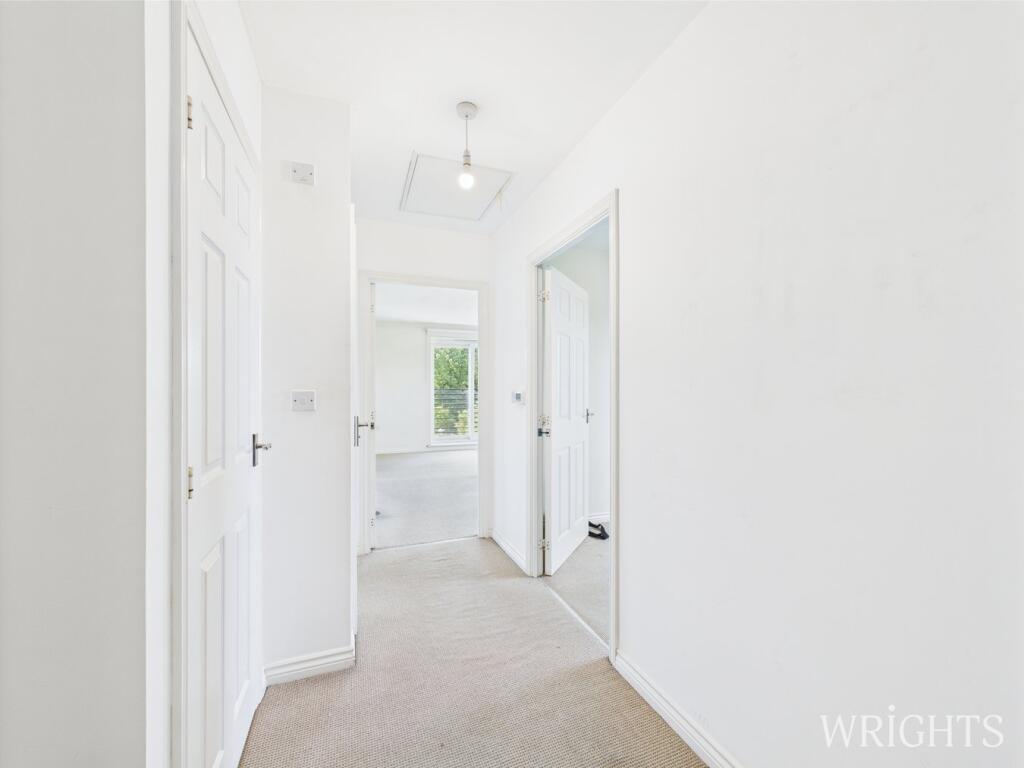 Additional image 7 of Eddington Crescent, Welwyn Garden City, AL7