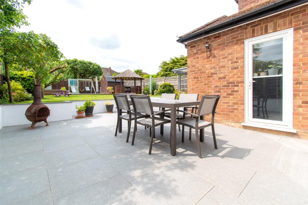 Additional image 29 of Tippendell Lane, Park Street, St. Albans, Hertfordshire, AL2