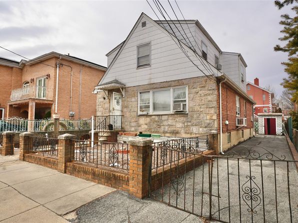 20-50 Hazen St, Flushing, NY