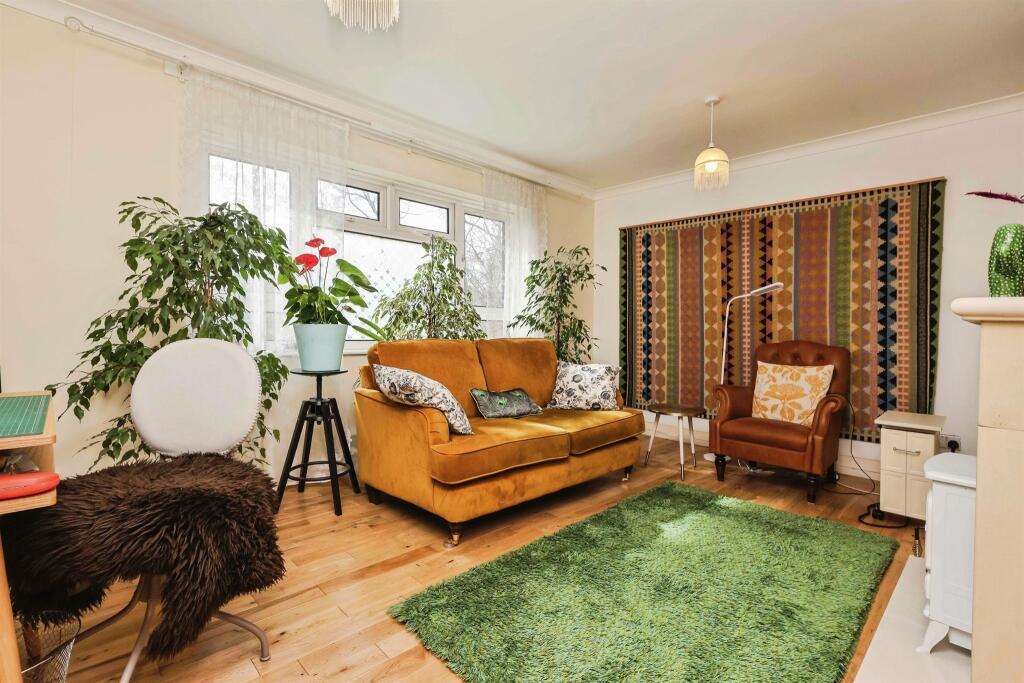 Tarrant Grove, Quinton, Birmingham