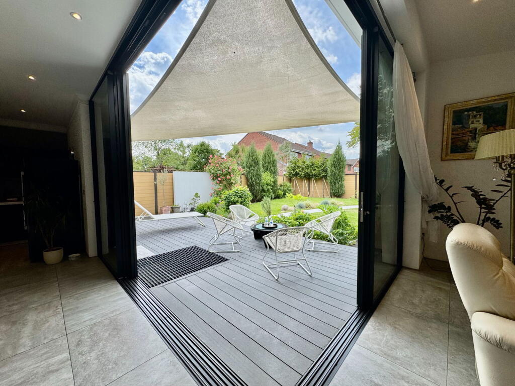 Additional image 7 of West Riding,Bricket Wood,Hertfordshire,AL2 3QS