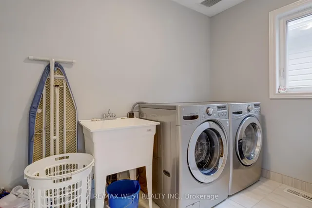 Additional image 36 of 270 Dalgleish Tr