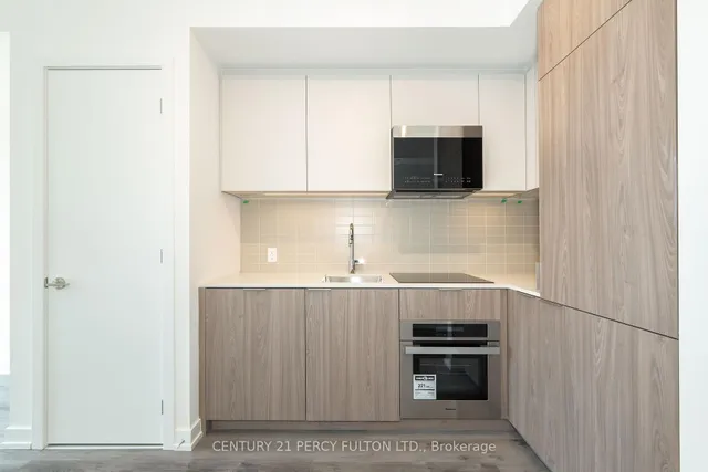 Additional image 13 of 28 Eastern Ave Unit LP16