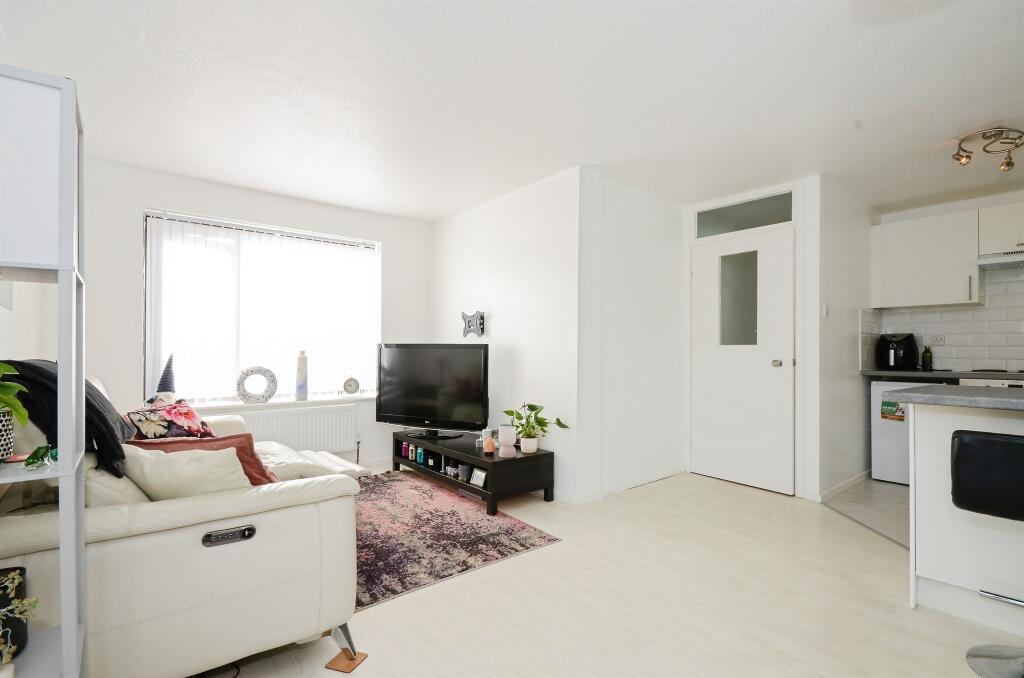 Additional image 14 of St James Court, Harpenden