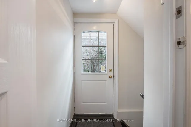 Additional image 36 of 19 Earl Grey Cres