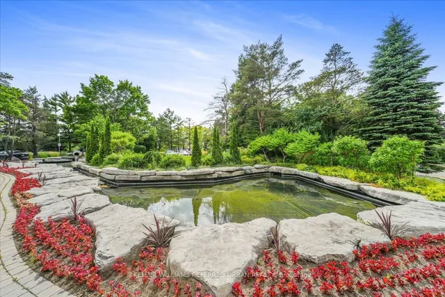 房产图片 43 - 175 Bamburgh Circ 单元 1918