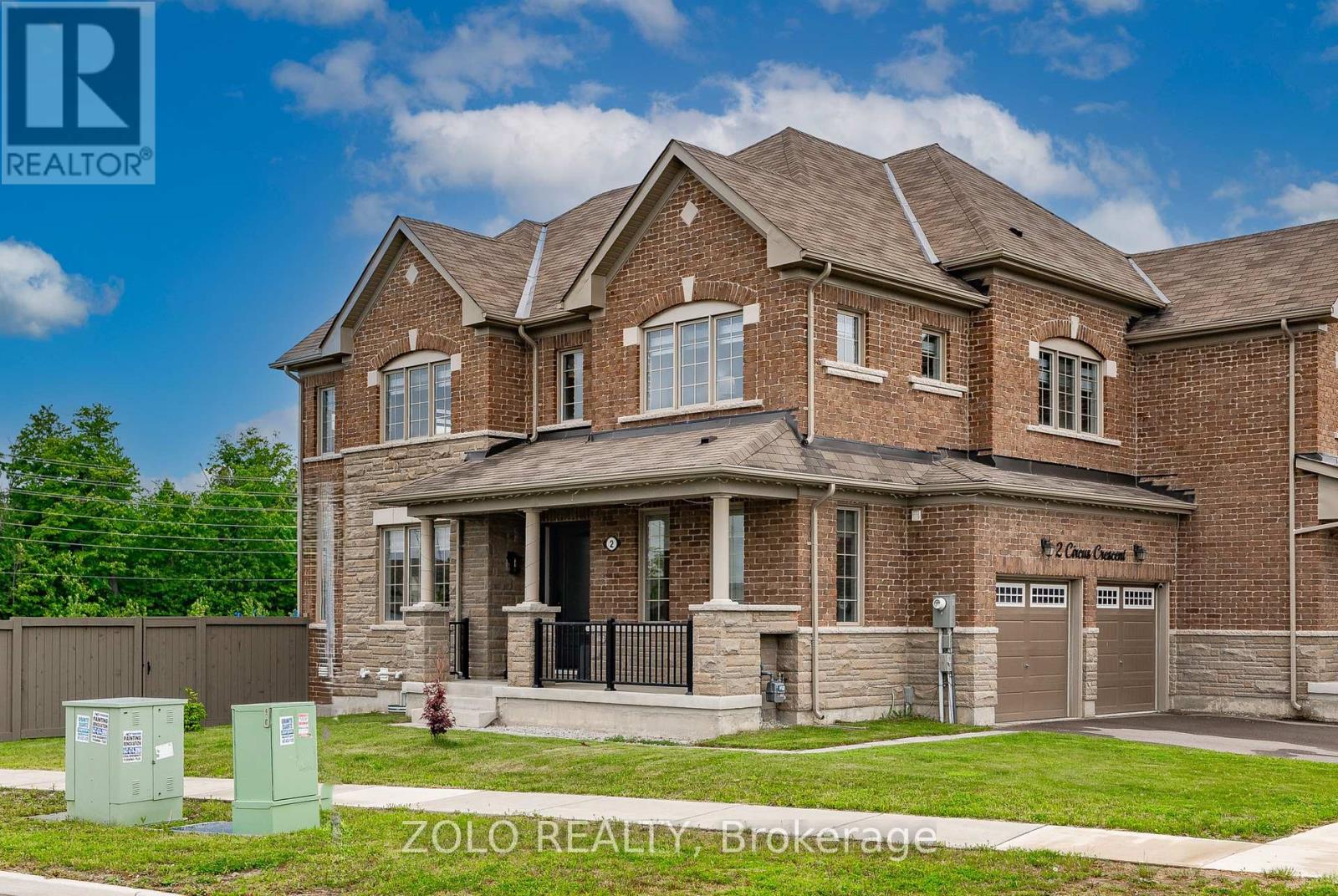 2 CIRCUS CRESCENT|Brampton (Northwest Brampton), Ontario L7A0H1