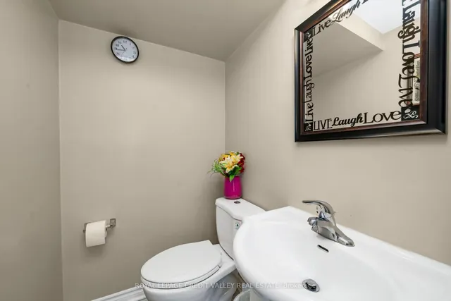 Additional image 12 of 19 Dunlop Crt