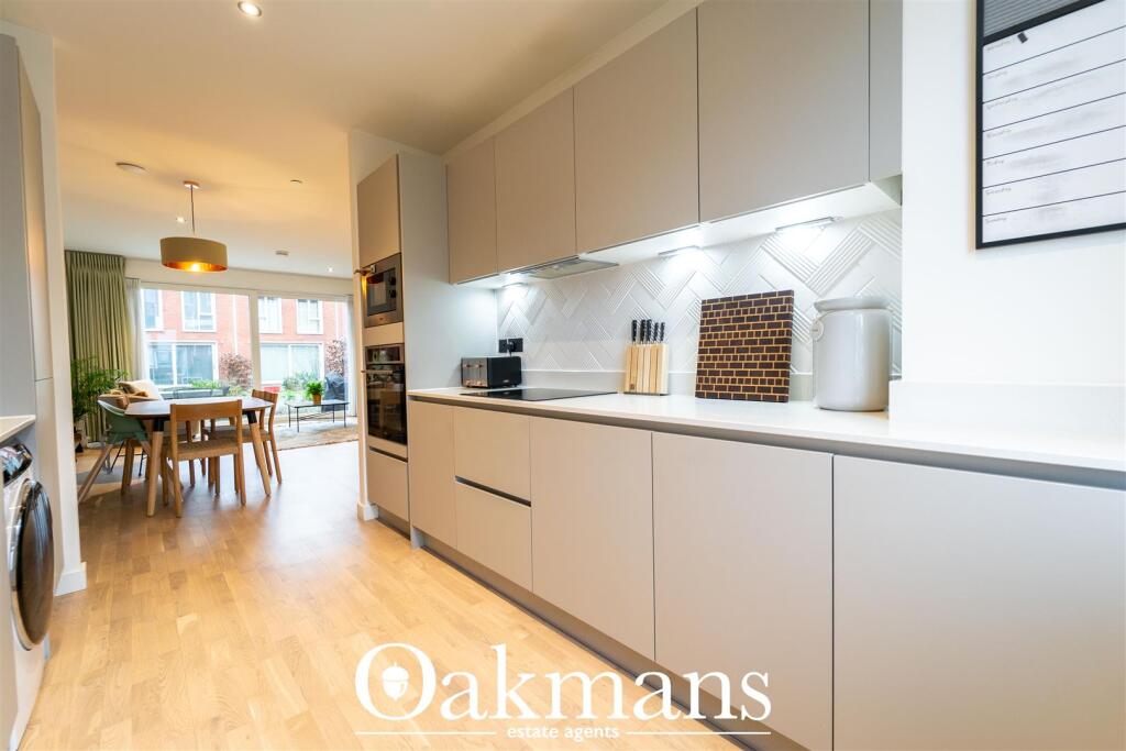 Additional image 8 of South Loop Square, Birmingham, B16