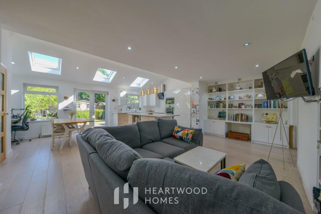 Additional image 6 of Chestnut Drive, St. Albans, AL4 0ER